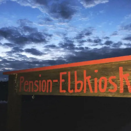 Elbkiosk בית הארחה Kleinzadel